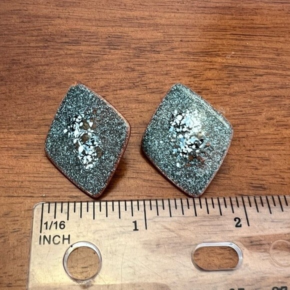 Vintage Drop Earrings Oversized Hand Painted Paint Splatter Studs - Picture 6 of 6